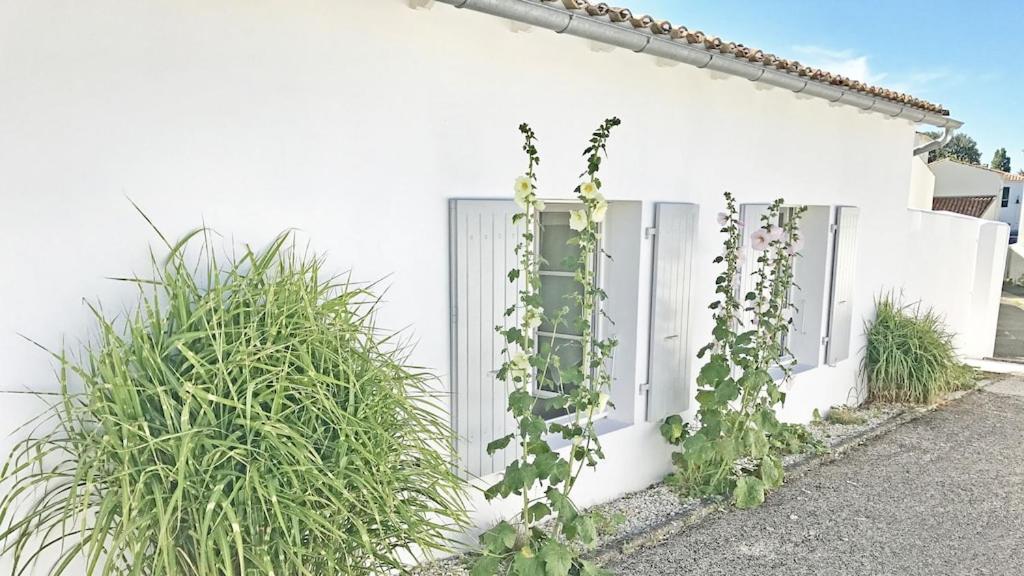 Le Clos Des Flots - L'Ocean La Flotte Exterior photo